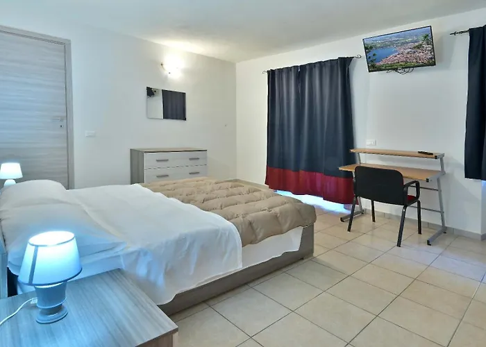 Ca' Rossa לינה וארוחת בוקר